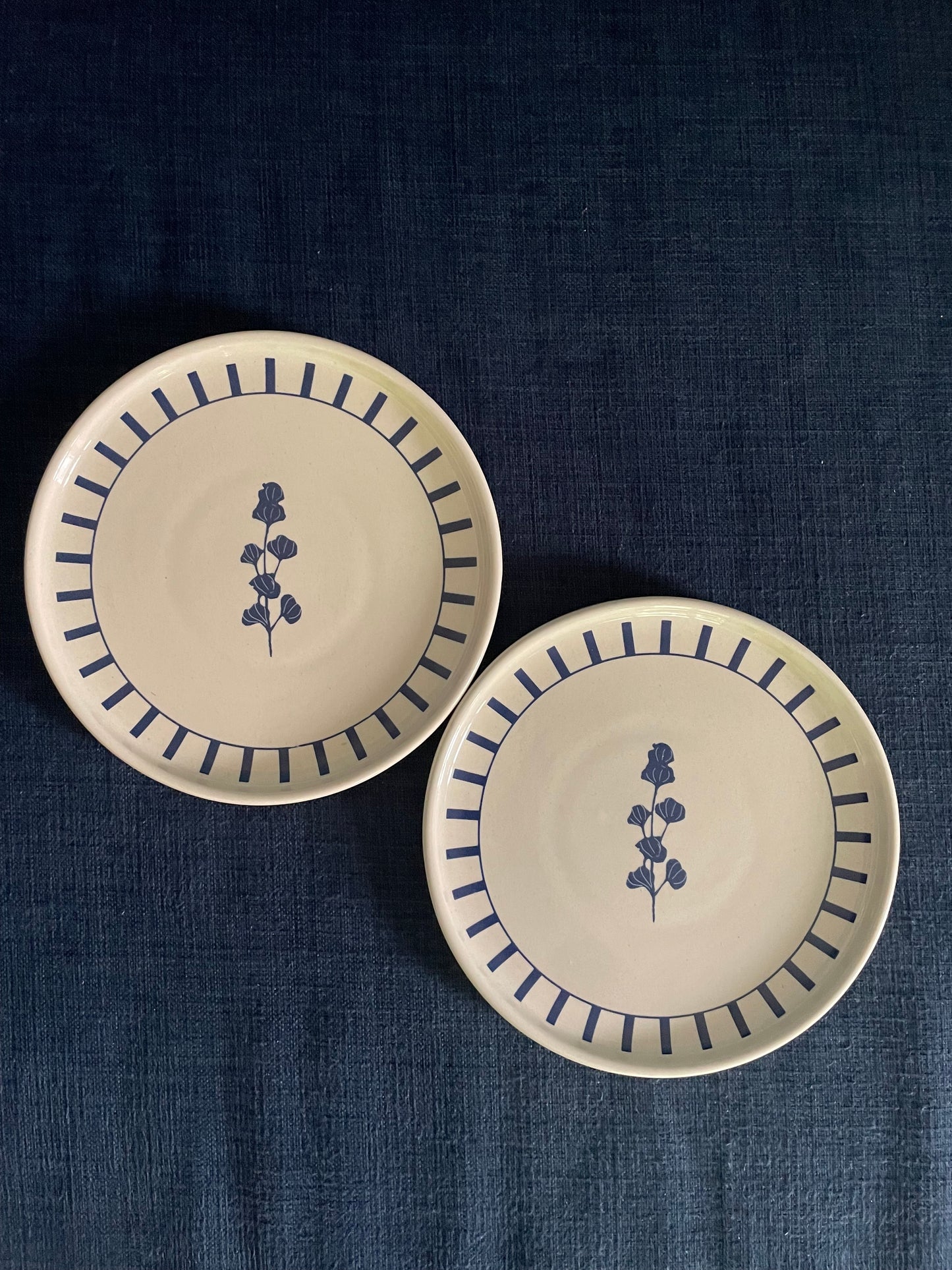 Petals Plates - Set of 2