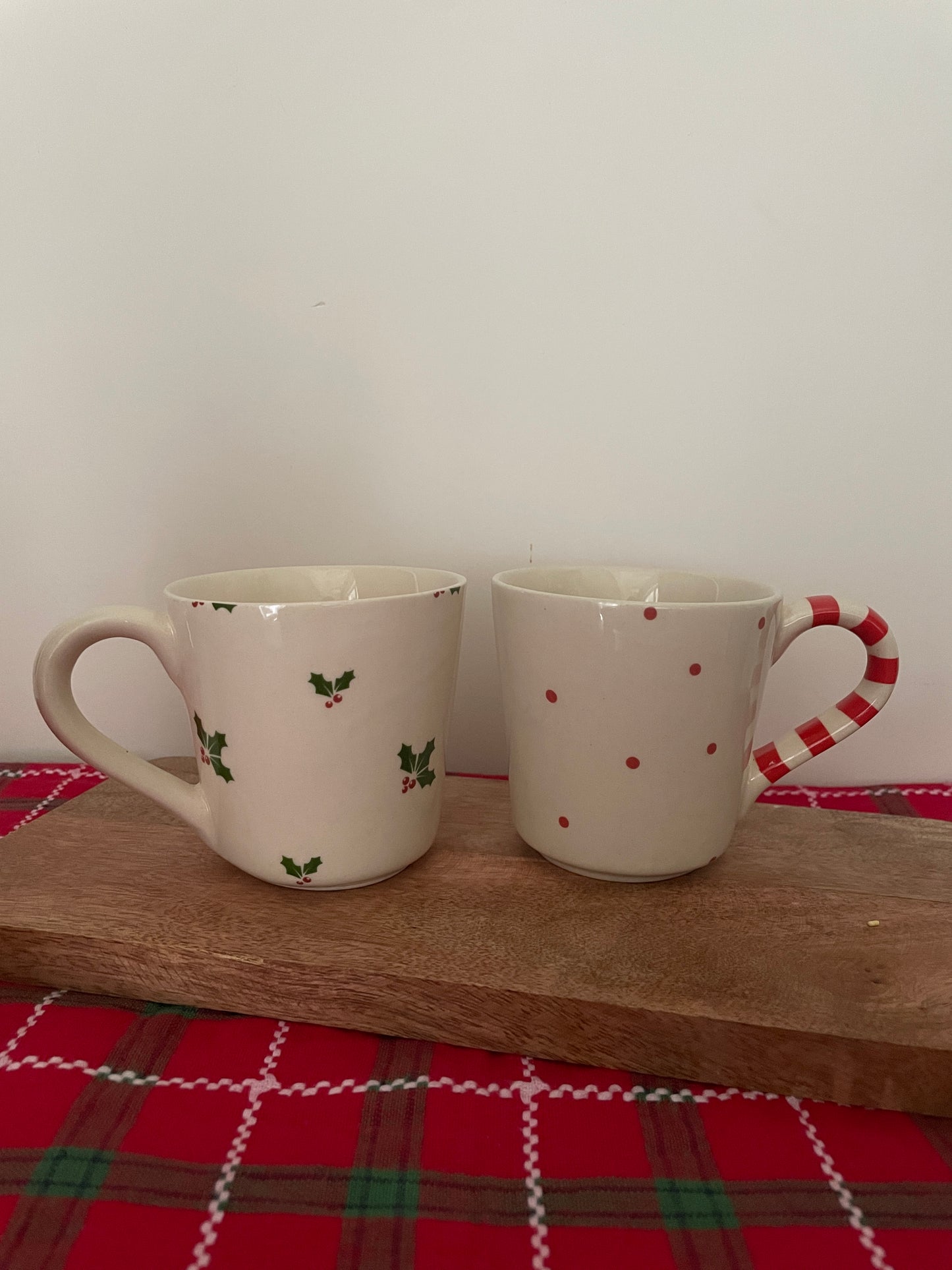 Merry Mugs - Set of 2